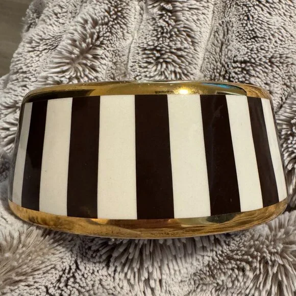 HENRI BENDEL Signature Brown and White Stripe Porcelain Pet Bowl- Discontinued - Picture 1 of 3